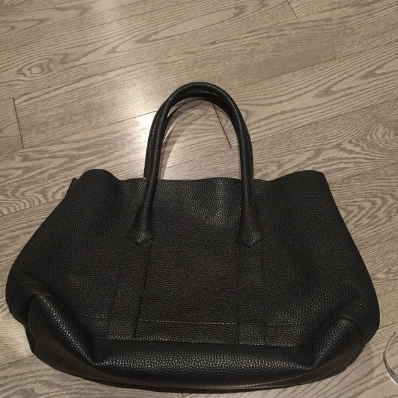 Faux leather tote by Justfab🍀🍀🌸🌸 - Picture 8 of 8